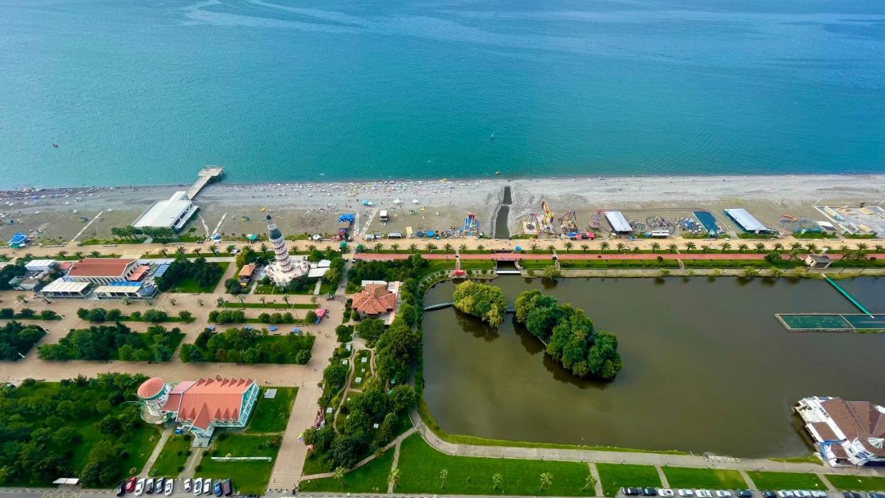 Apartments Black Sea Resort Batumi Exterior photo
